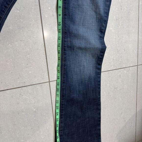 Joe's Jeans Low Rise - Picture 9 of 10